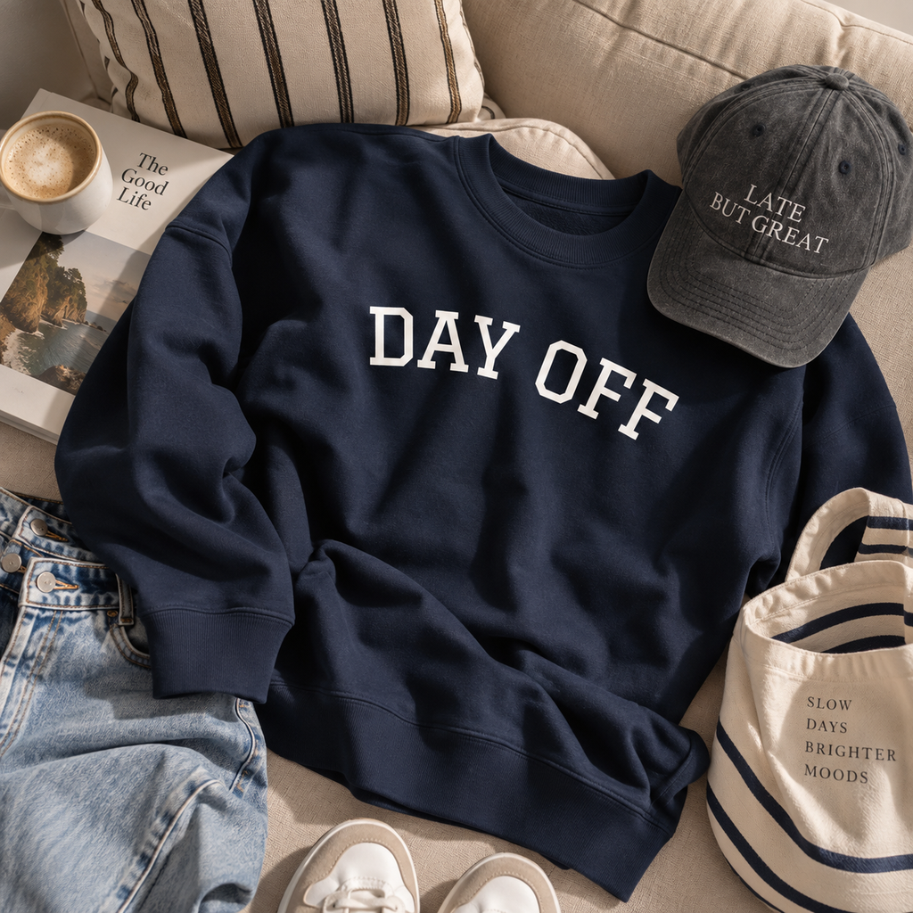 DAY OFF Sweatshirt ⭐️